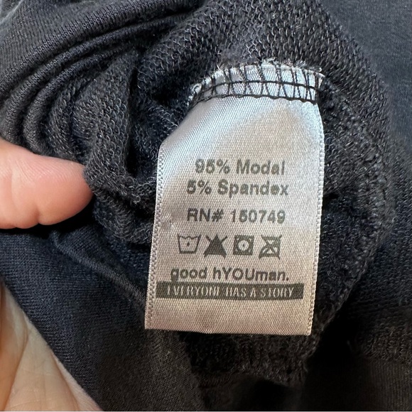 EUC Good H Youman Black Knit Muscle Tee Side Tie Sz Medium - Picture 9 of 10